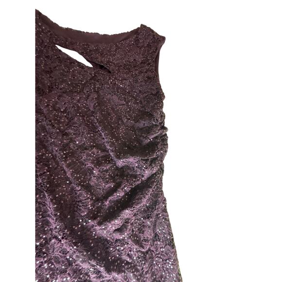 Scarlett Purple Sequin Lace Formal Dress Neckline Cutout Side Ruching Size 10 - Picture 14 of 14